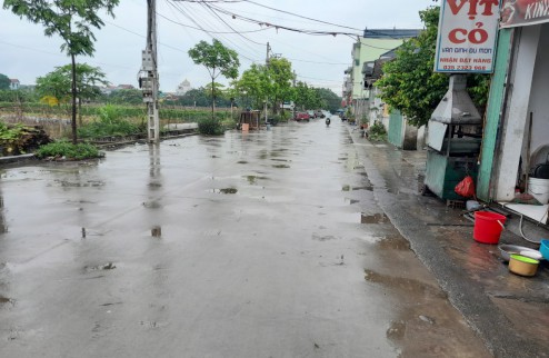 Bán gấp 70m2 MT5m đất Tiên Dương Đông Anh Hà Nội đường ô tô, chỉ 3 tỷ, 0396279790.